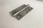 Bản lề 08225 lắp cửa chính, cửa thông phòng, chất liệu inox