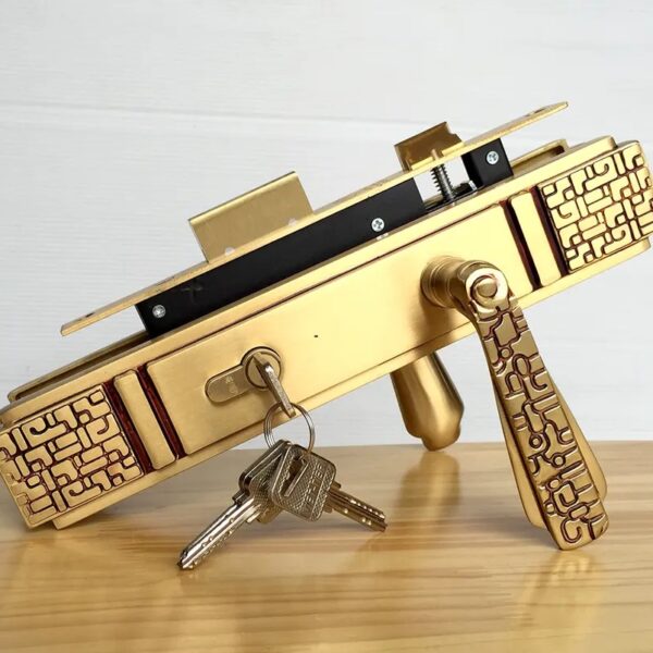 Khóa cửa đi việt tiệp 04197 làm bằng chất liệu đồng thau cao cấp