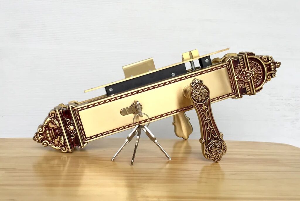 Khóa việt tiệp 04199