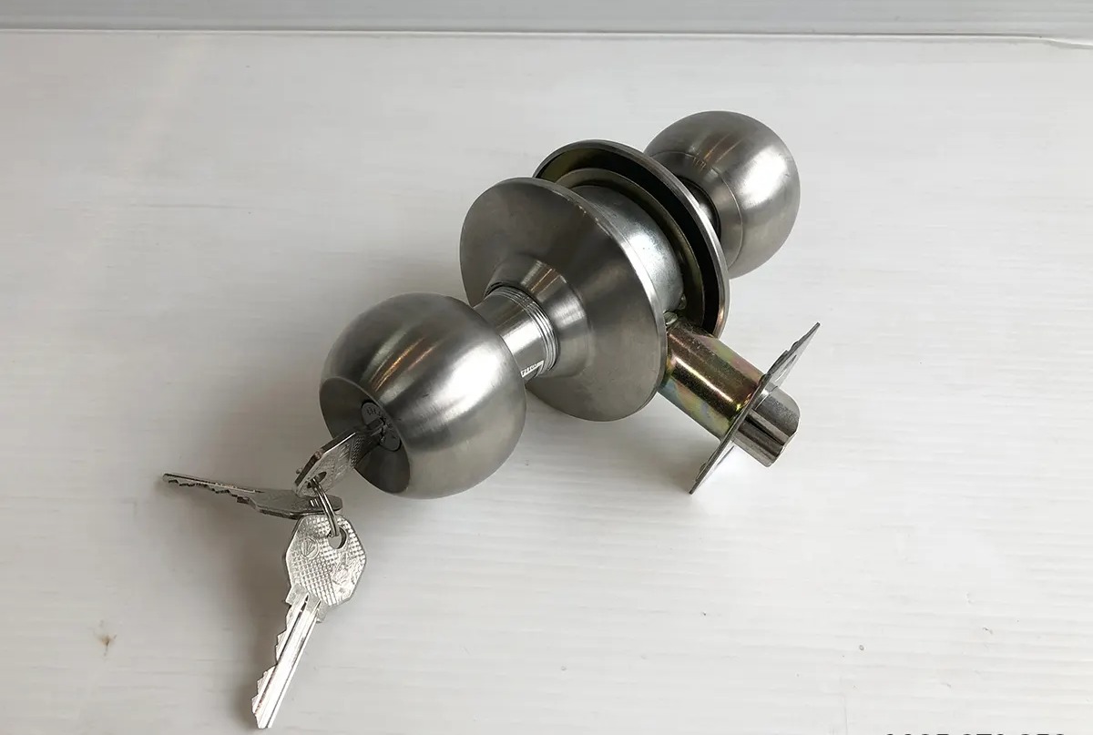 Khóa đấm tròn 04211, chất liệu hợp kim, lắp cửa thông phòng, vệ sinh