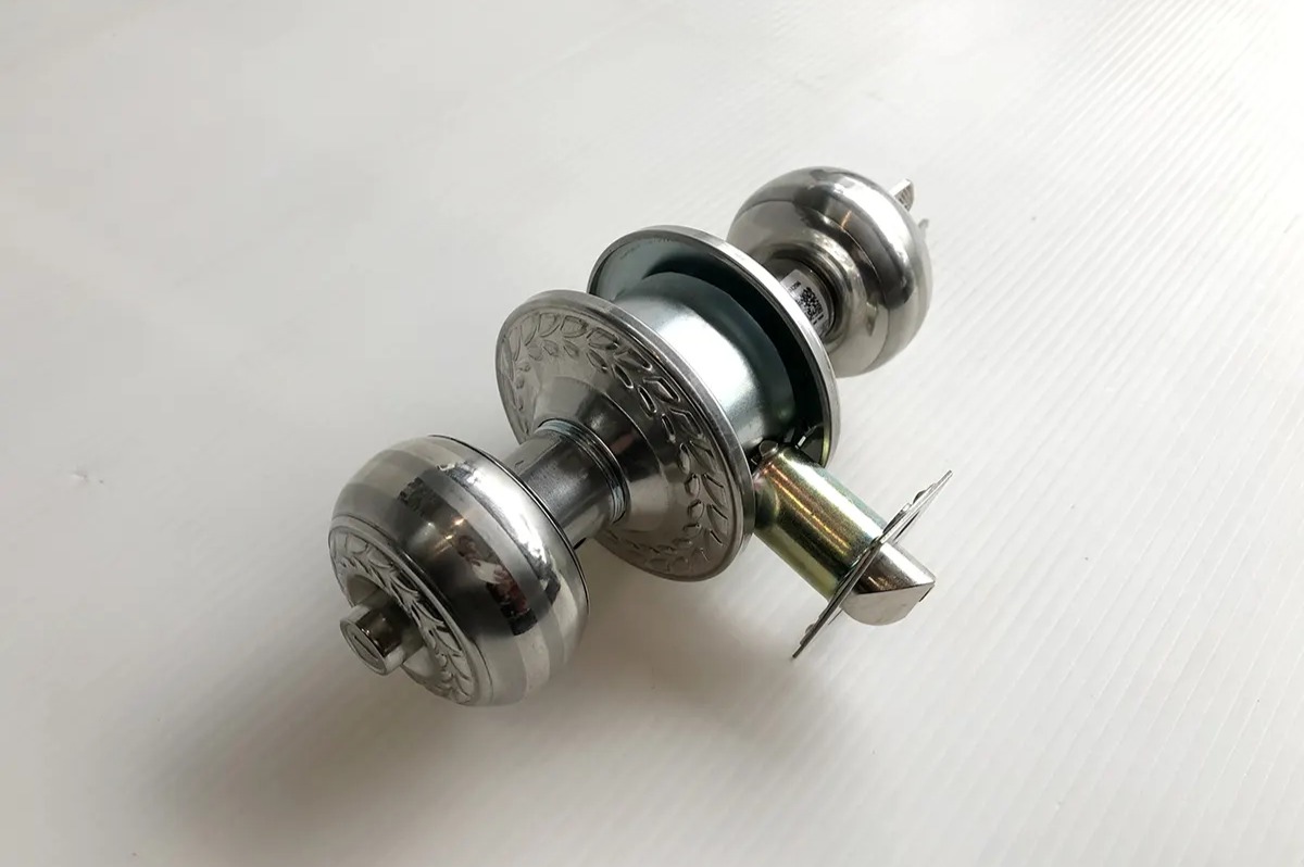 Khóa đấm tròn 04206, chất liệu hợp kim, lắp cửa thông phòng, vệ sinh