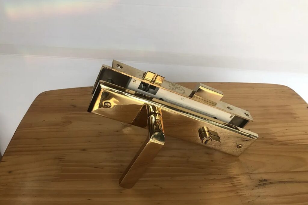 Ảnh thực tế Khóa việt tiệp 04175