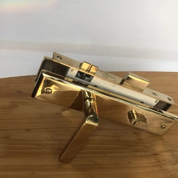 Ảnh thực tế Khóa việt tiệp 04175