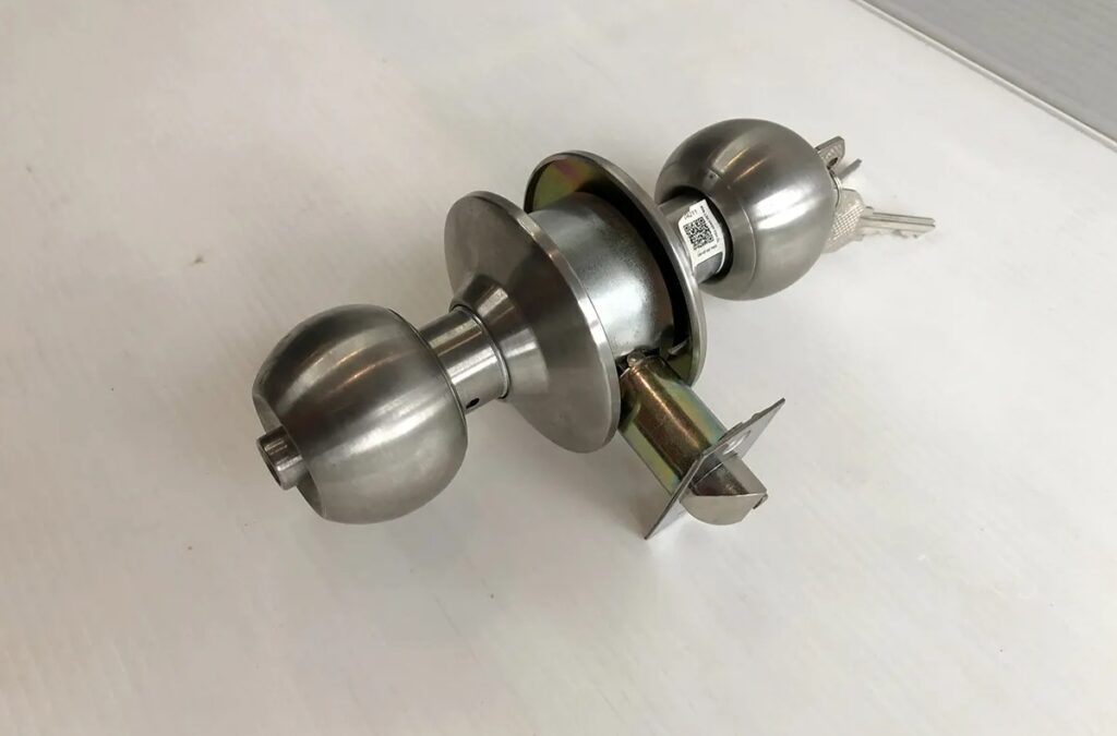 Khóa đấm tròn 04211, chất liệu hợp kim, lắp cửa thông phòng, vệ sinh