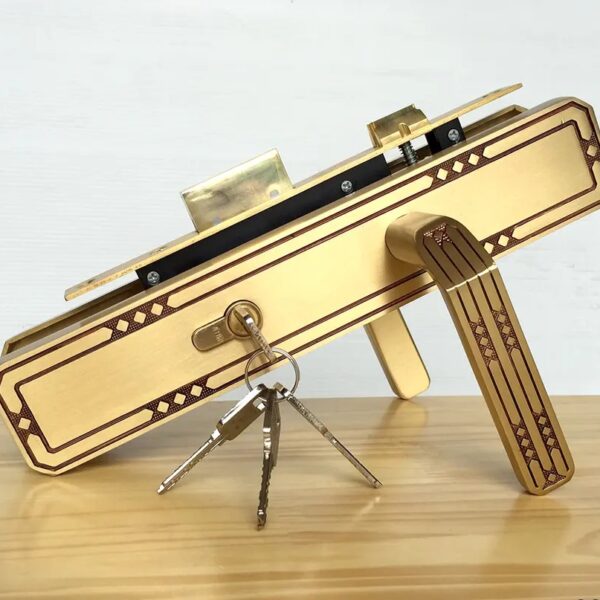 Khóa việt tiệp 04198 lắp cửa chính